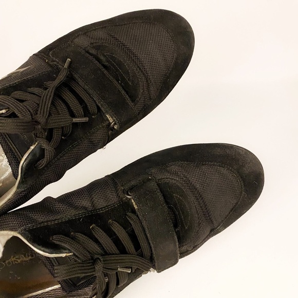 Sale! Louis Vuitton sneakers - Picture 7 of 9